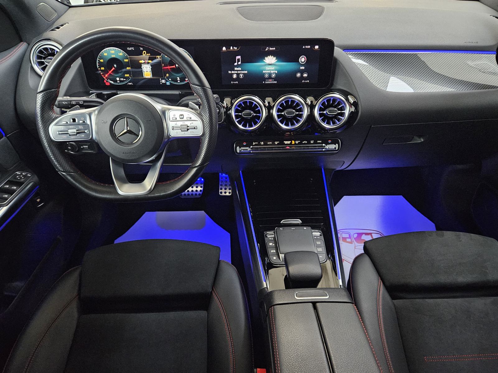 Mercedes-Benz GLA 200 d AMG-LINE MATT KAMERA AMBIENT ASSIST KEYLESS, fotografija 7