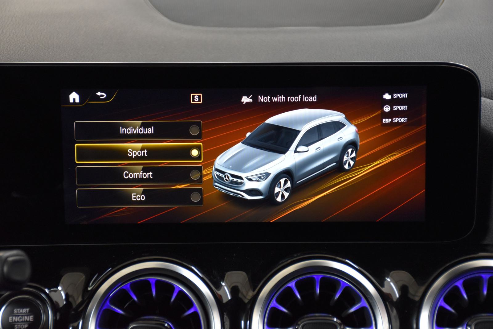 Mercedes-Benz GLA 200 d AMG-LINE MATT KAMERA AMBIENT ASSIST KEYLESS, fotografija 13