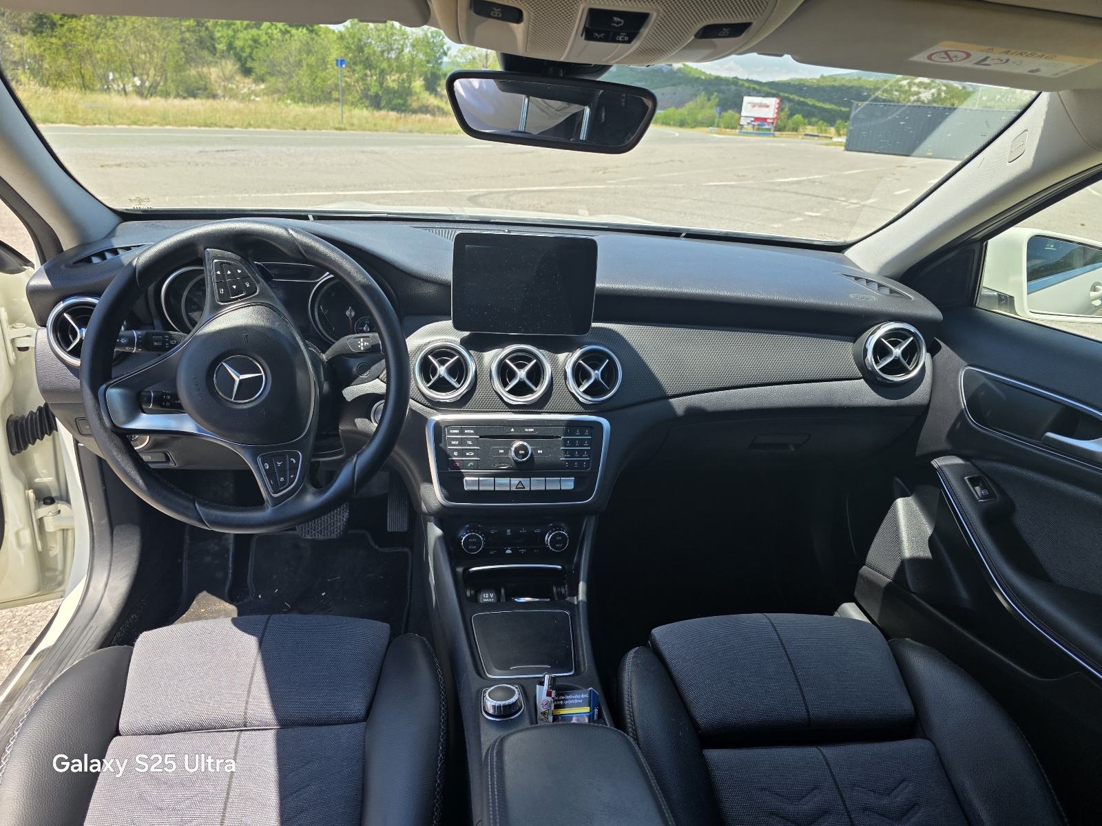 Mercedes-Benz GLA 200 d automatik, fotografija 3