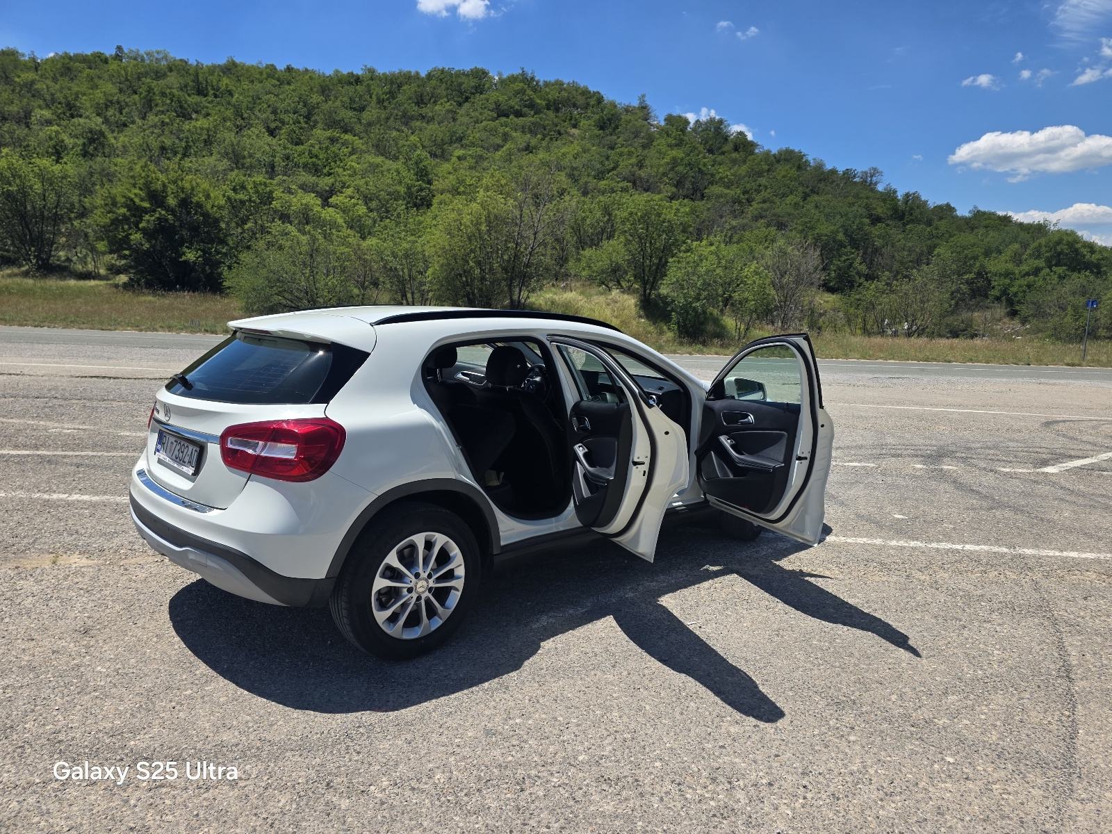 Mercedes-Benz GLA 200 d automatik, fotografija 5