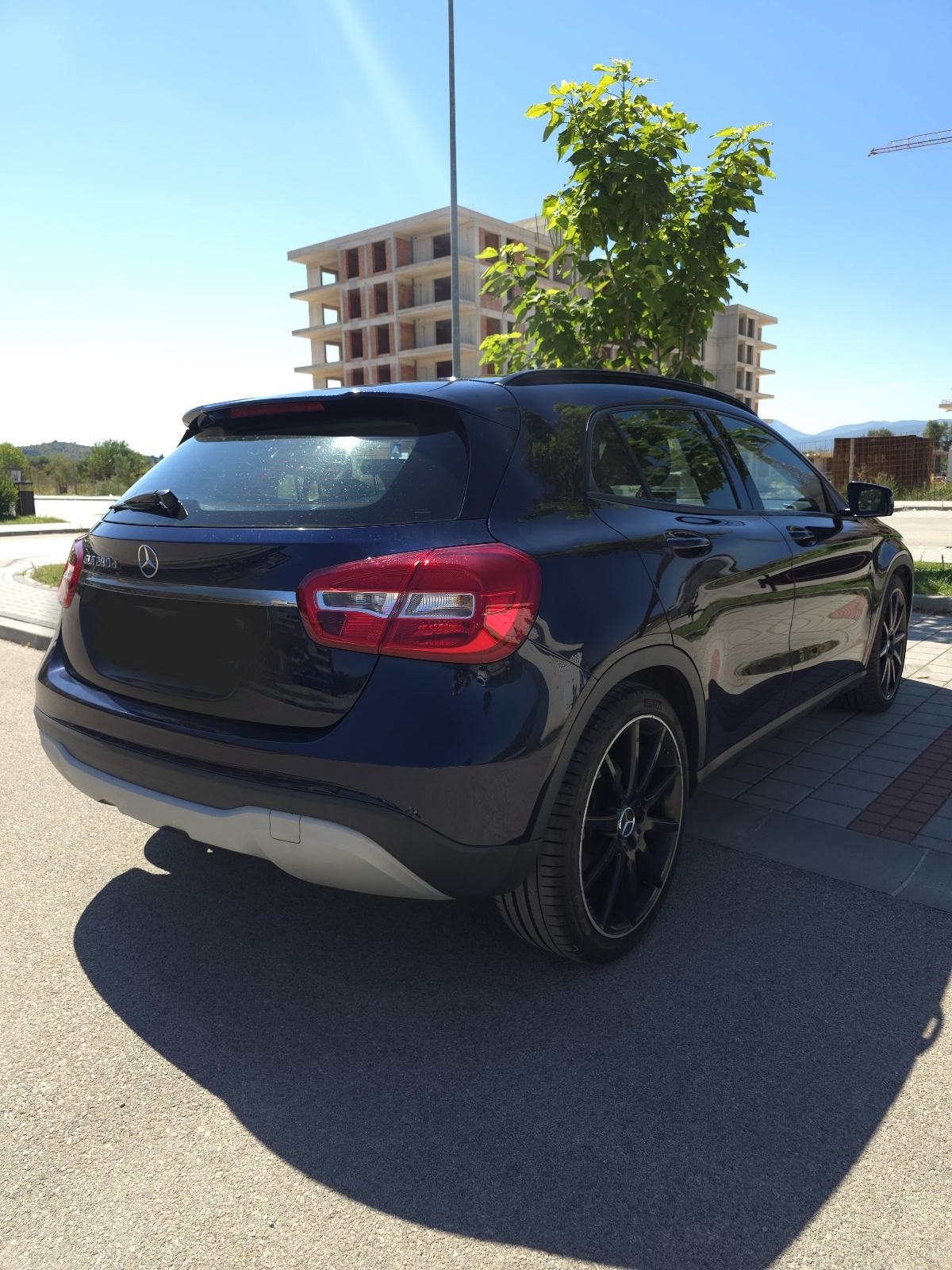 Mercedes-Benz GLA 200 d automatik, fotografija 7