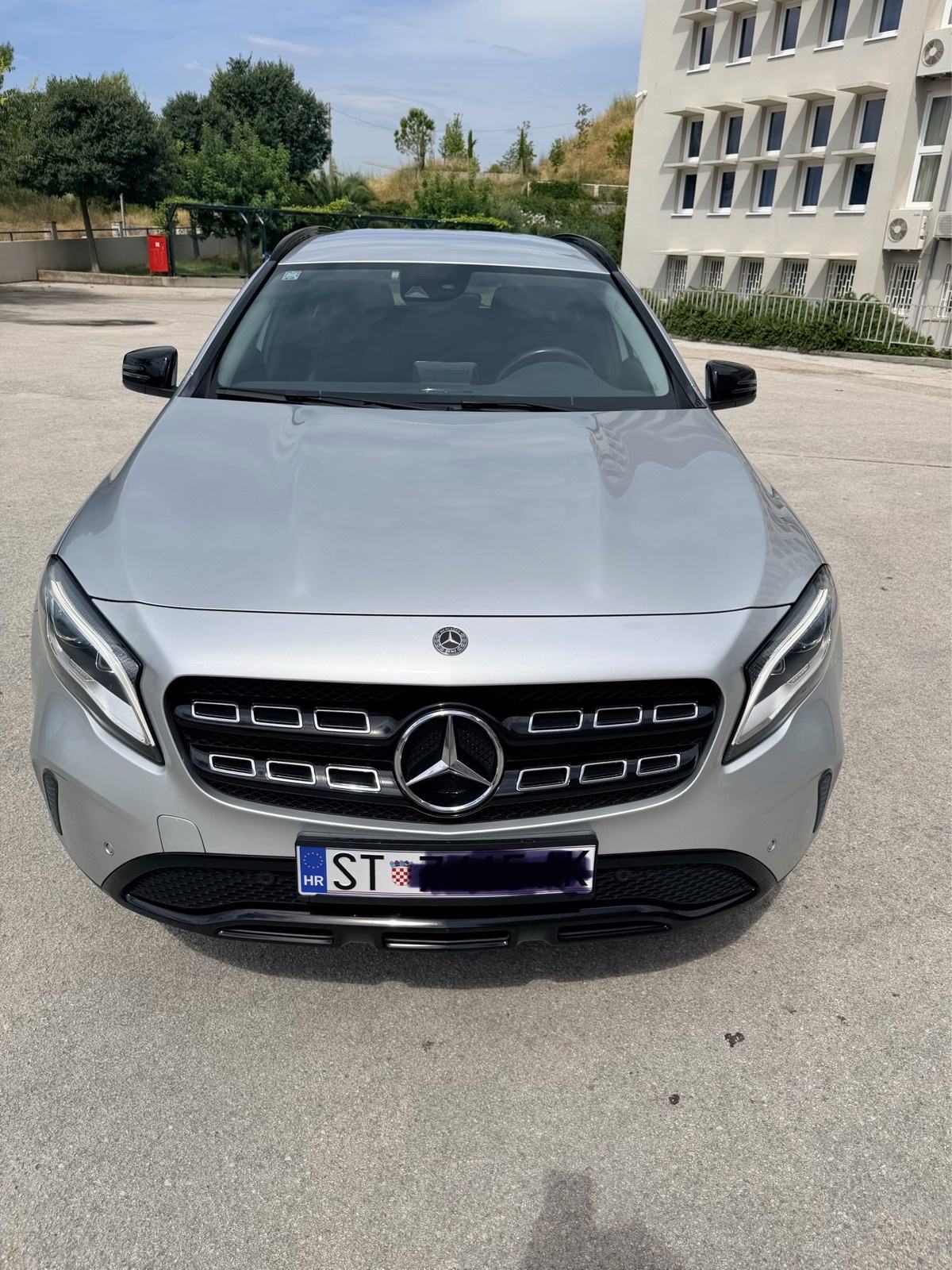 GLA 200d, 2018, KEY LESS, NAVI. Led, PDC, Night, Autom, Zamjena skuter, fotografija 5