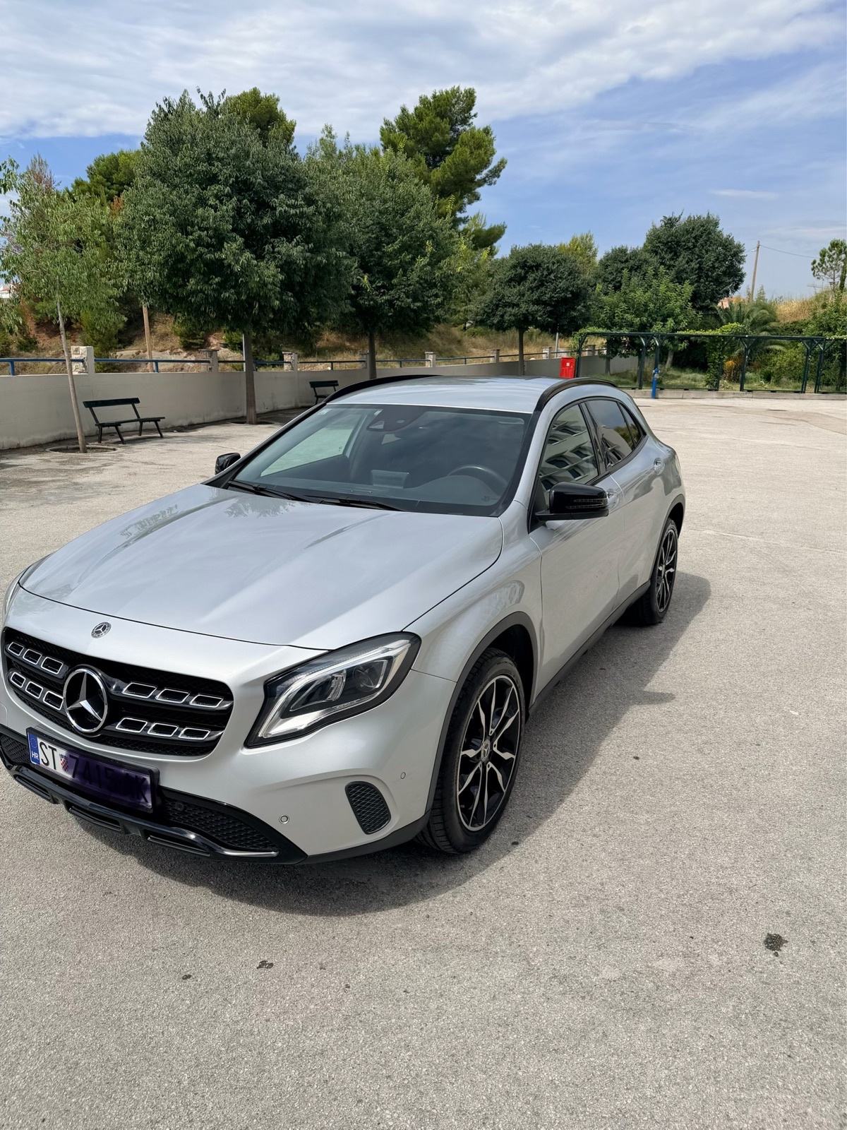 GLA 200d, 2018, KEY LESS, NAVI. Led, PDC, Night, Autom, Zamjena skuter, fotografija 2