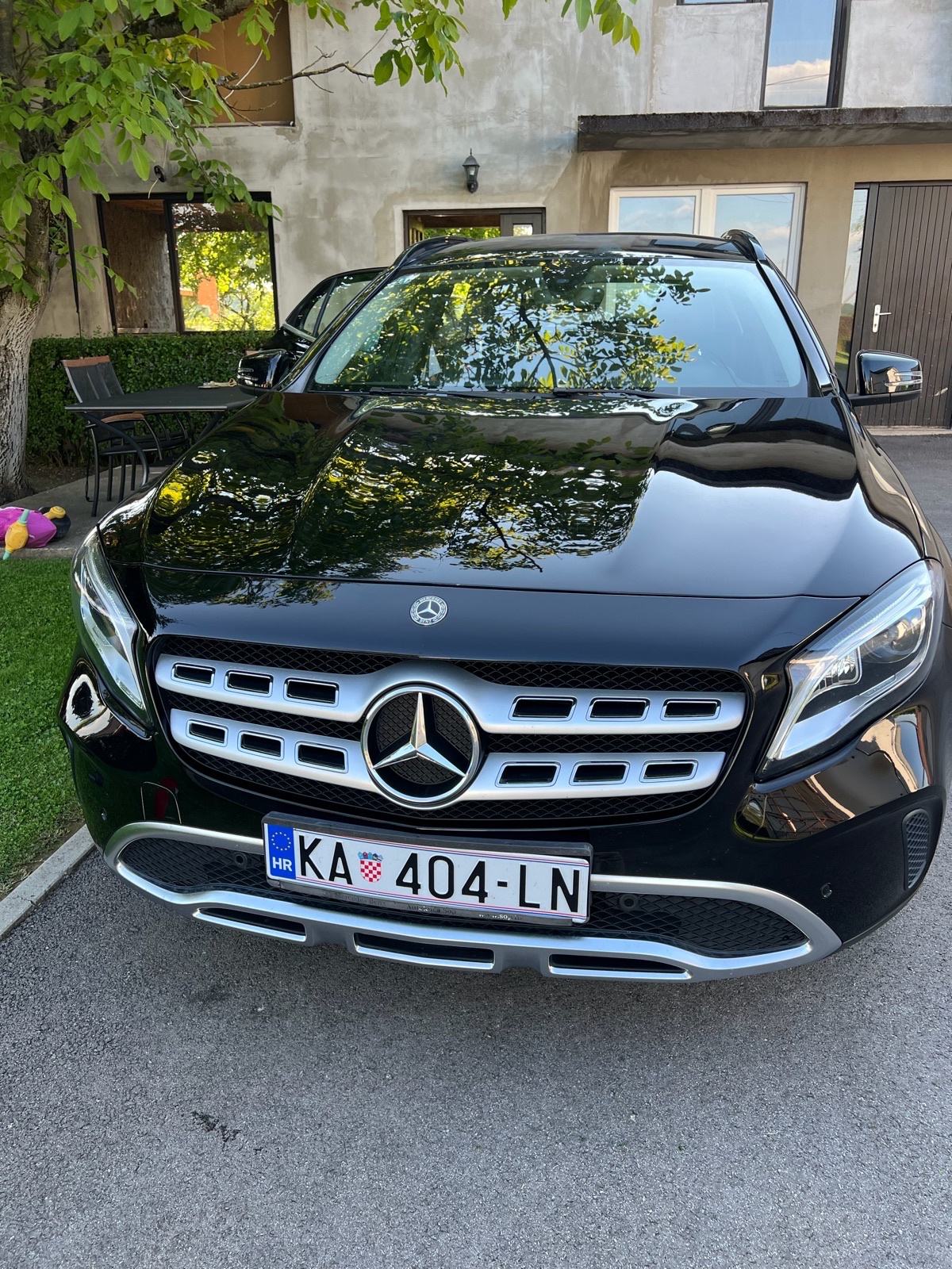 Mercedes-Benz GLA 200 d automatik, fotografija 4