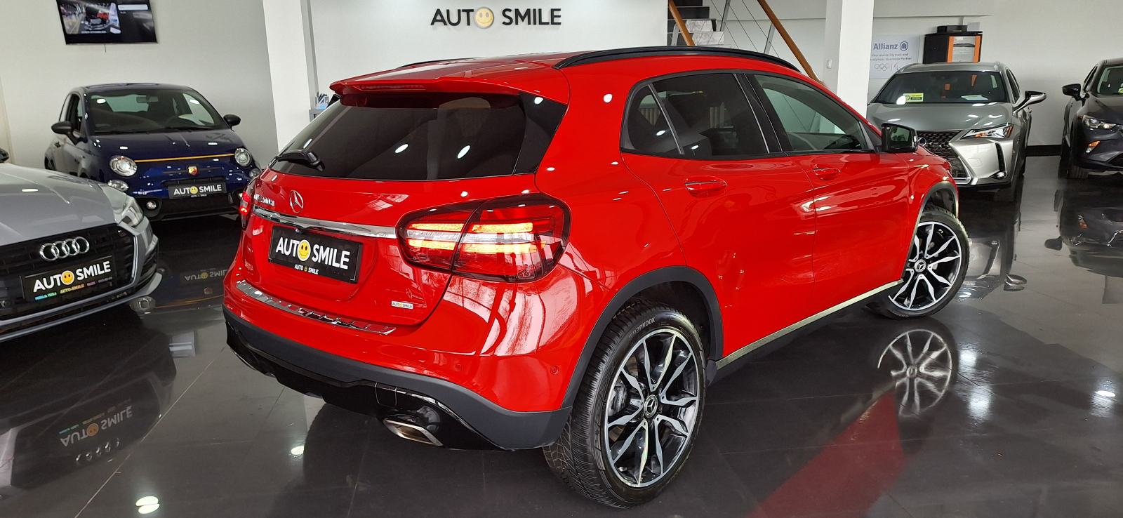 Mercedes-Benz GLA 200d, FULL LED, AUT. KLIMA, NAVIGACIJA, TEMPOMAT, pogled izvana - slika 5