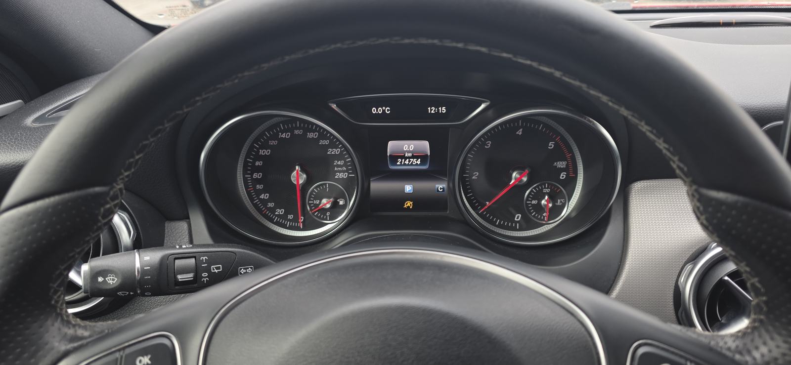 Mercedes-Benz GLA 200d, FULL LED, AUT. KLIMA, NAVIGACIJA, TEMPOMAT, fotografija 13