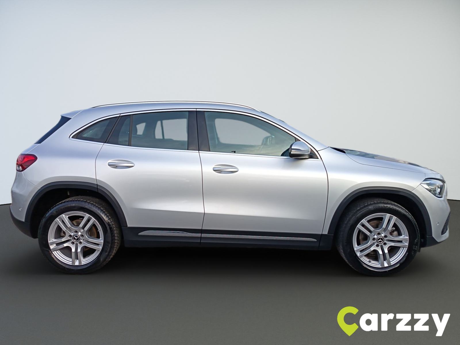 Mercedes-Benz GLA 200D - 3 godine jamstva, pogled izvana - slika 5