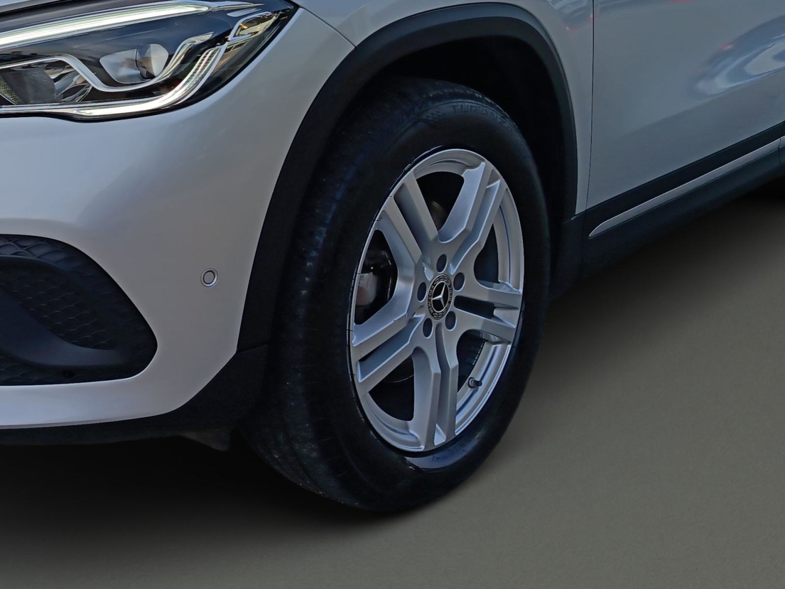 Mercedes-Benz GLA 200D - 3 godine jamstva, fotografija 11