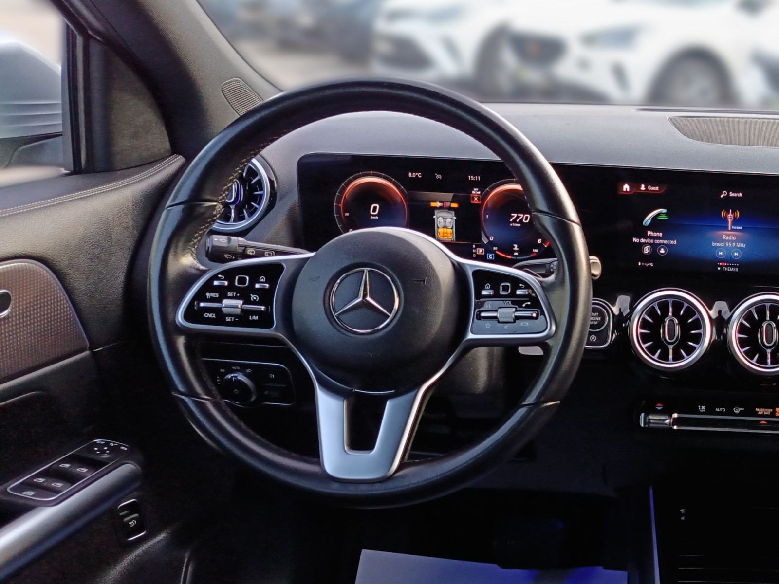 Mercedes-Benz GLA 200D - 3 godine jamstva, fotografija 16