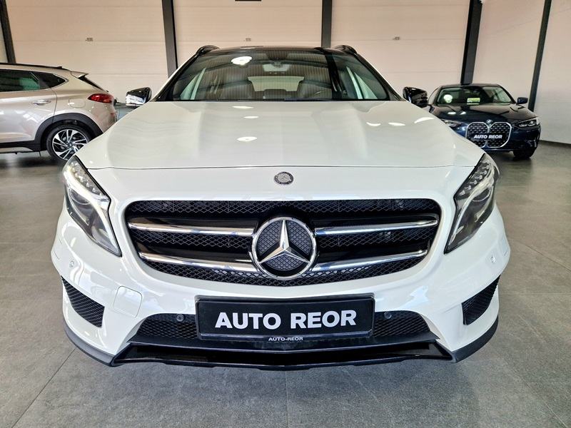 Mercedes-Benz GLA 200d AMG Line automatik Panorama, pogled izvana - slika 2