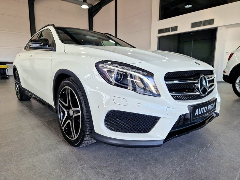 Mercedes-Benz GLA 200d AMG Line automatik Panorama, fotografija 9