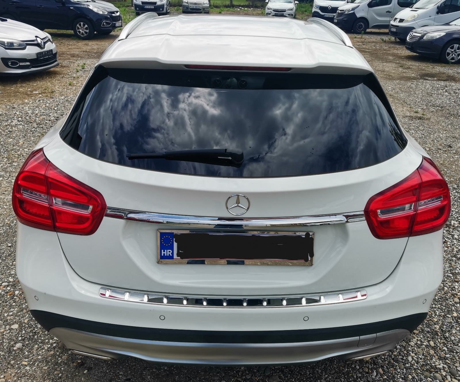 Mercedes-Benz GLA 200d aut.Kao nov!Kupljen u Hr, fotografija 7