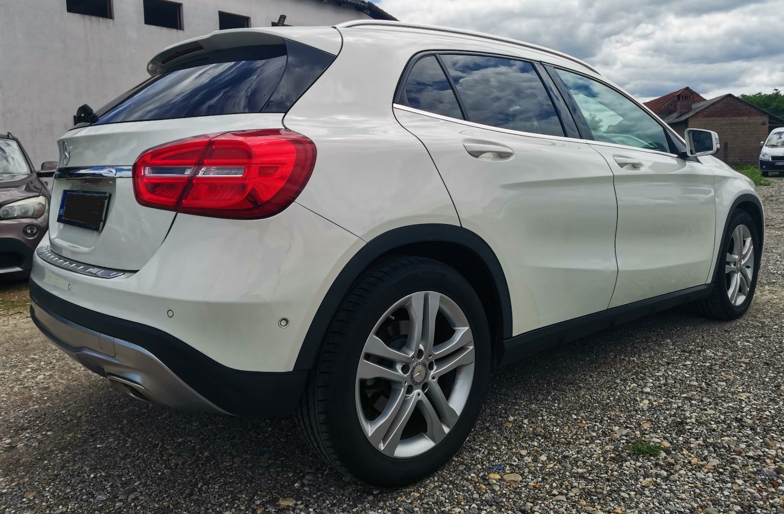 Mercedes-Benz GLA 200d aut.Kao nov!Kupljen u Hr, fotografija 5