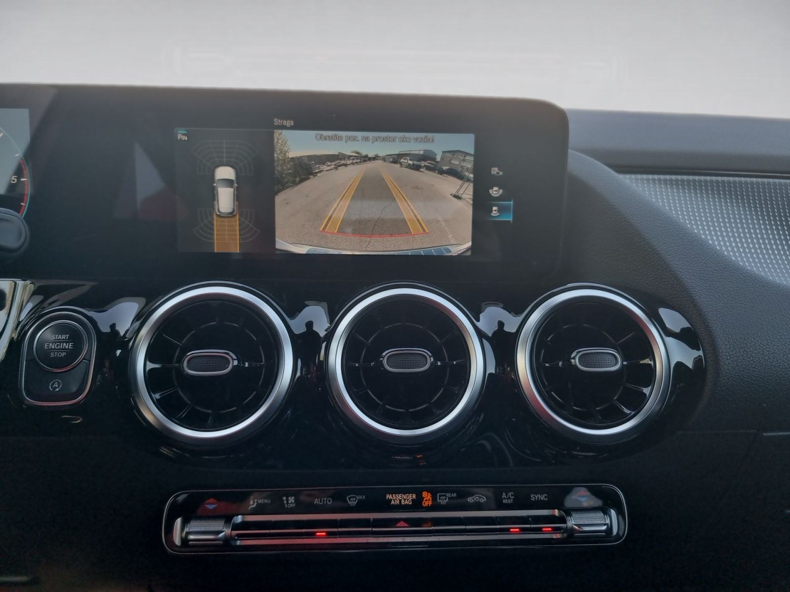 MERCEDES-BENZ GLA 200d,U PDV u,LED,VIRTUAL WIDESCREEN COCKPIT, LEASING, fotografija 17