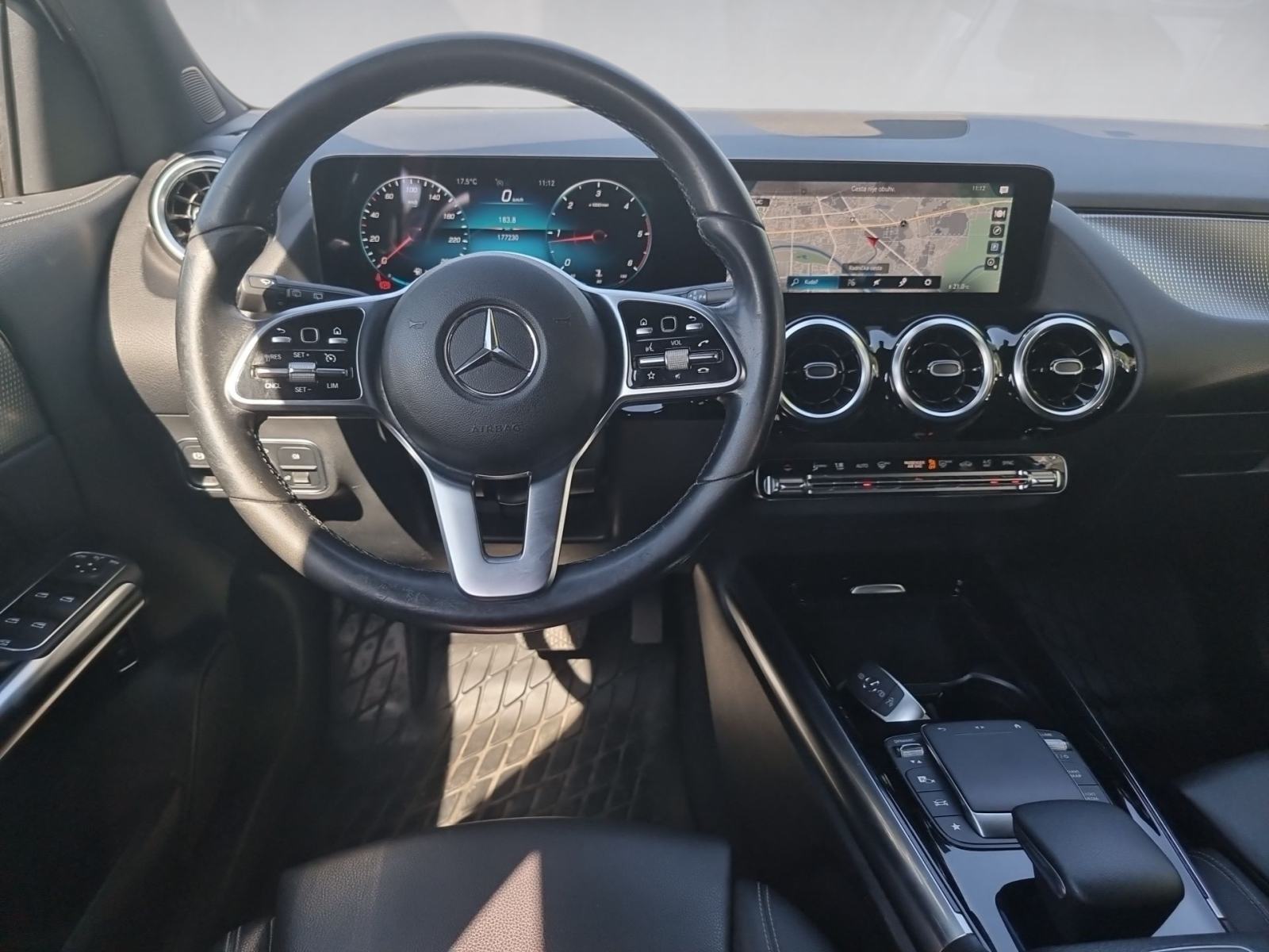 MERCEDES-BENZ GLA 200d,U PDV u,LED,VIRTUAL WIDESCREEN COCKPIT, LEASING, fotografija 14