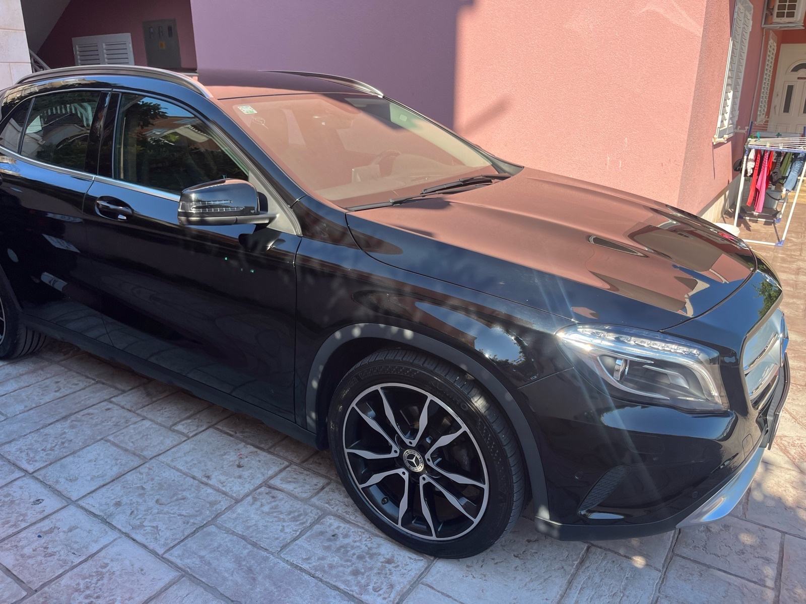 Mercedes-Benz GLA 220 CDI 4MATIC automatik, fotografija 5