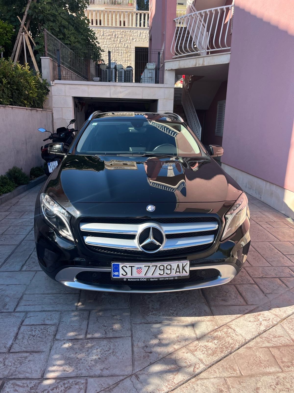 Mercedes-Benz GLA 220 CDI 4MATIC automatik, fotografija 6