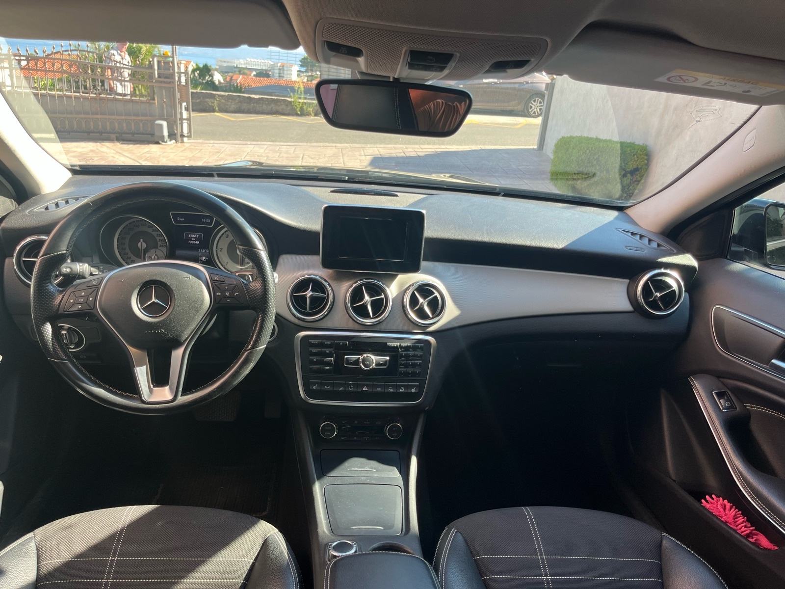 Mercedes-Benz GLA 220 CDI 4MATIC automatik, fotografija 8