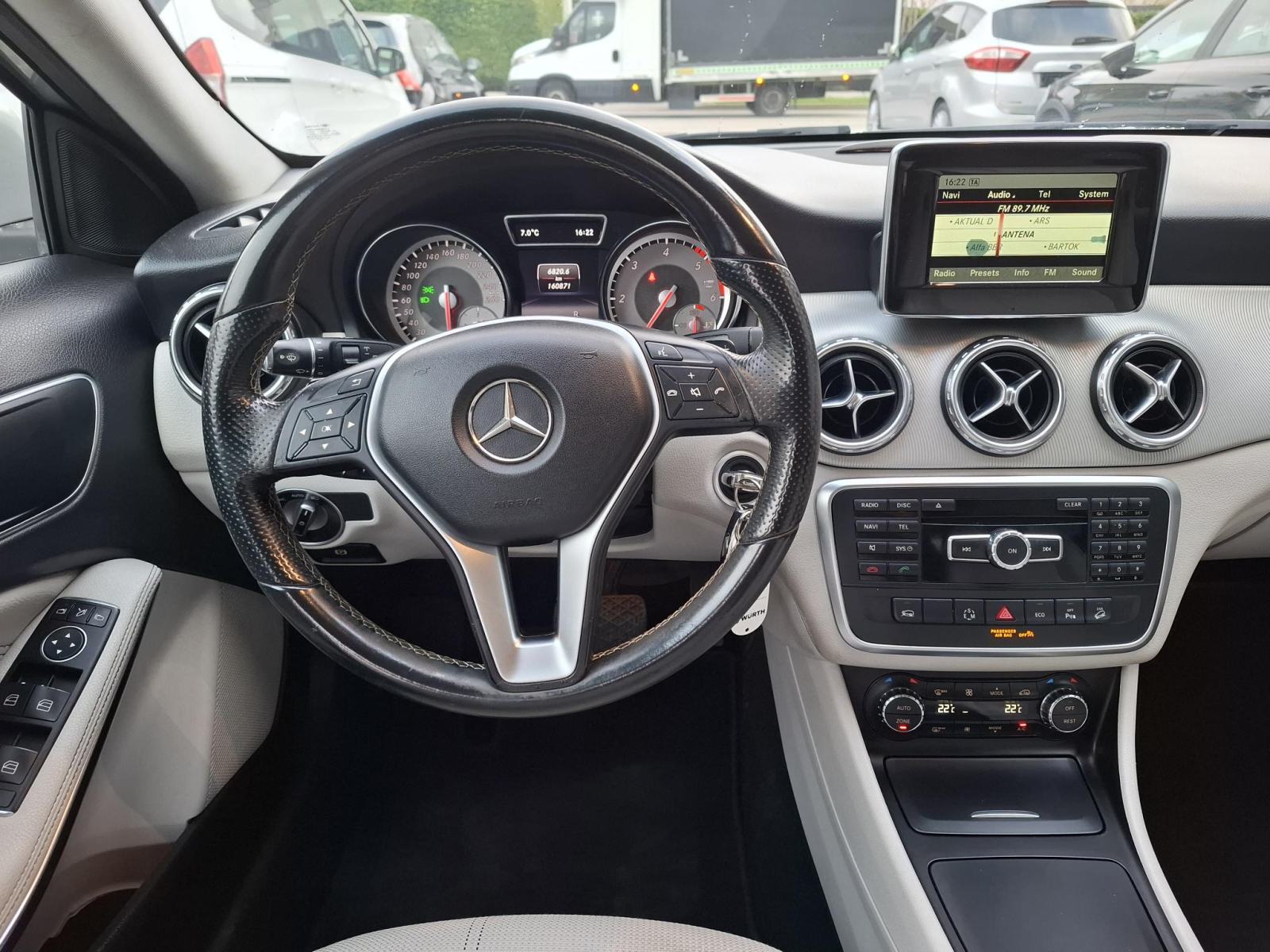 Mercedes-Benz GLA 220 CDI Sport 4MATIC++rata168,00EUR/mj., fotografija 12