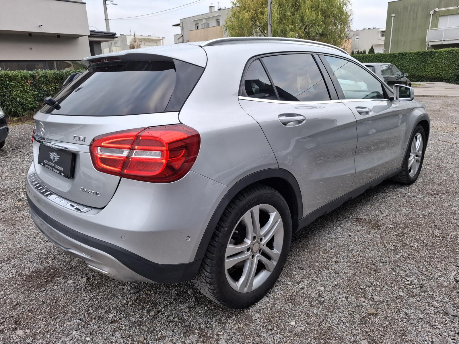 Mercedes-Benz GLA 220 CDI Sport 4MATIC++rata168,00EUR/mj., fotografija 7