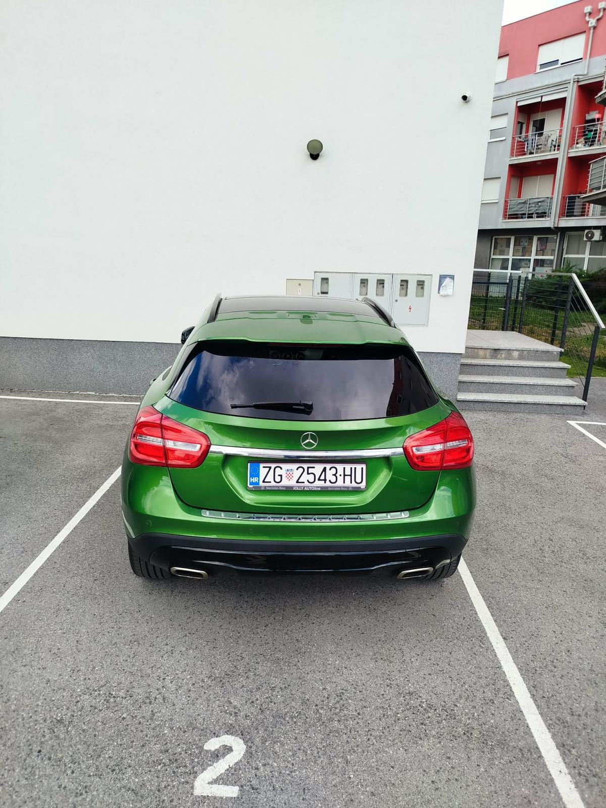 Mercedes-Benz GLA 220 d automatik Reg 07/27, fotografija 4