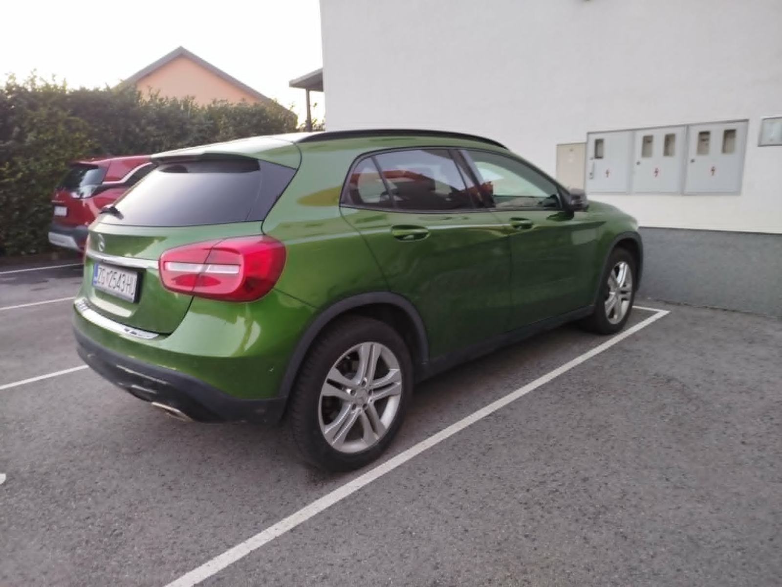 Mercedes-Benz GLA 220 d automatik Reg 07/27, fotografija 6