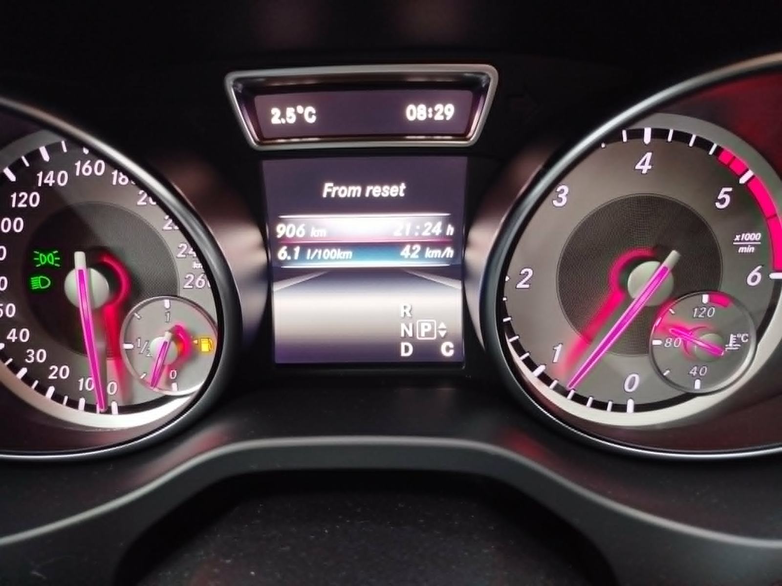 Mercedes-Benz GLA 220 d automatik Reg 07/27, fotografija 19