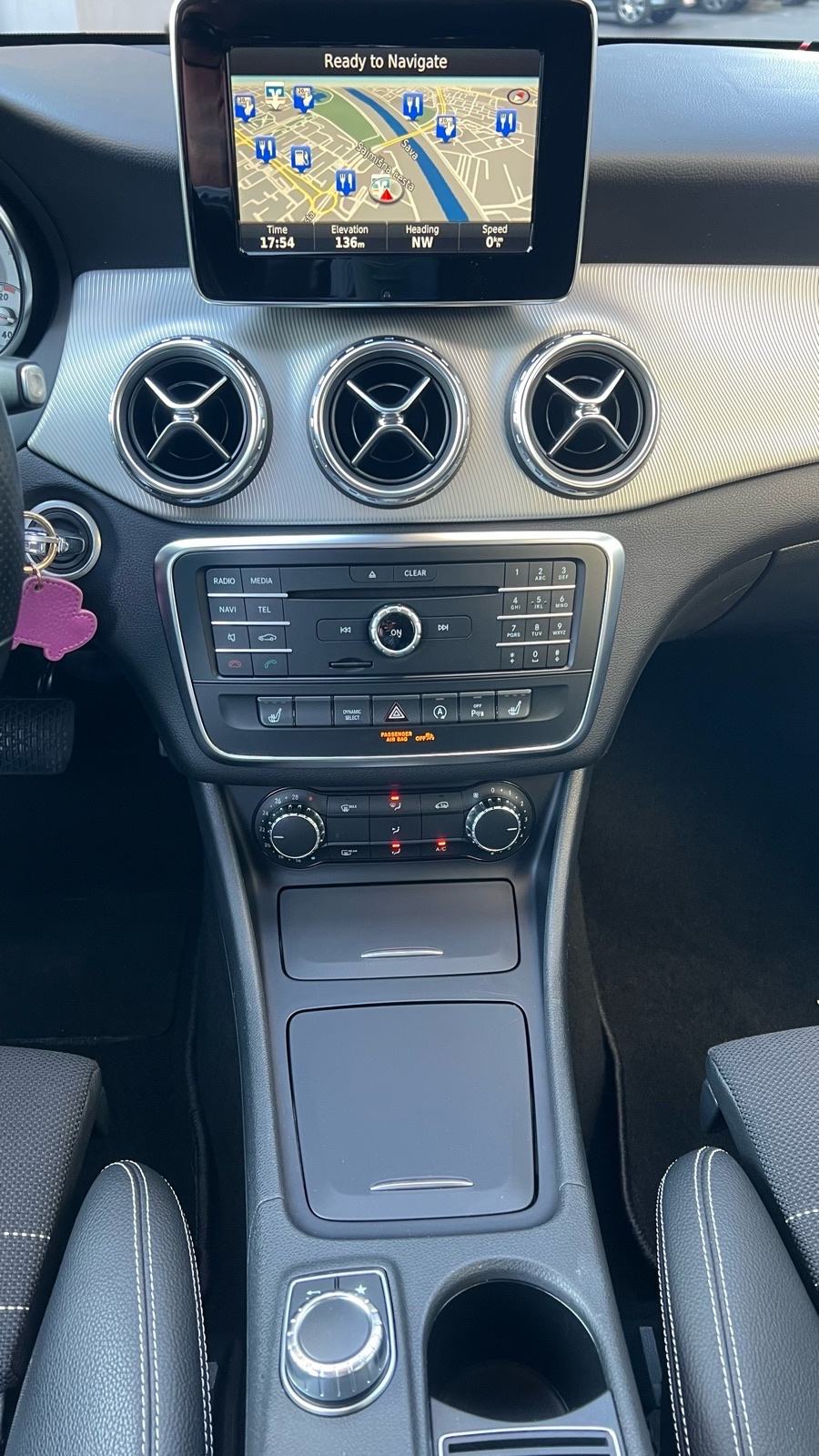 Mercedes-Benz GLA 220 D •Automatik•, fotografija 12
