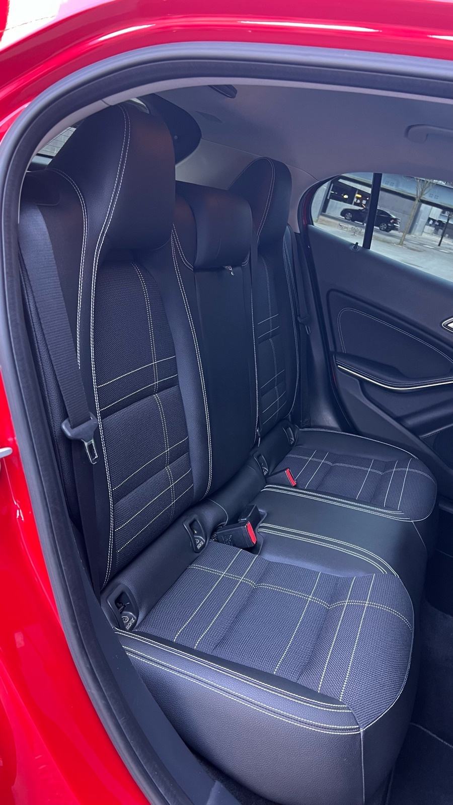Mercedes-Benz GLA 220 D •Automatik•, fotografija 17
