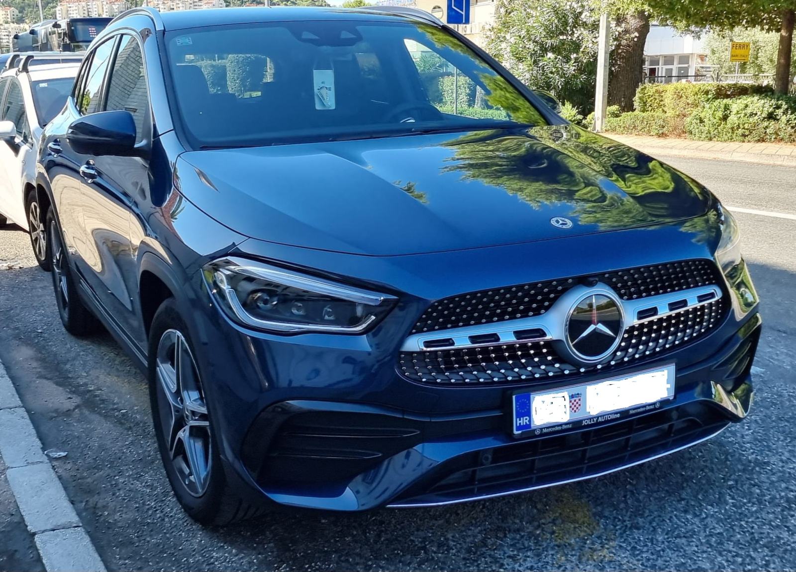 Mercedes-Benz GLA 250 e AMG Line | 218 KS | 48.100 km | 360° | HUD, pogled izvana - slika 2