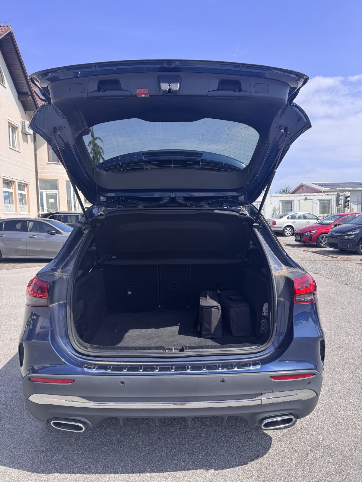 Mercedes-Benz GLA 250e AMG Line, Plug-in Hybrid, Automatik, 2021., fotografija 8