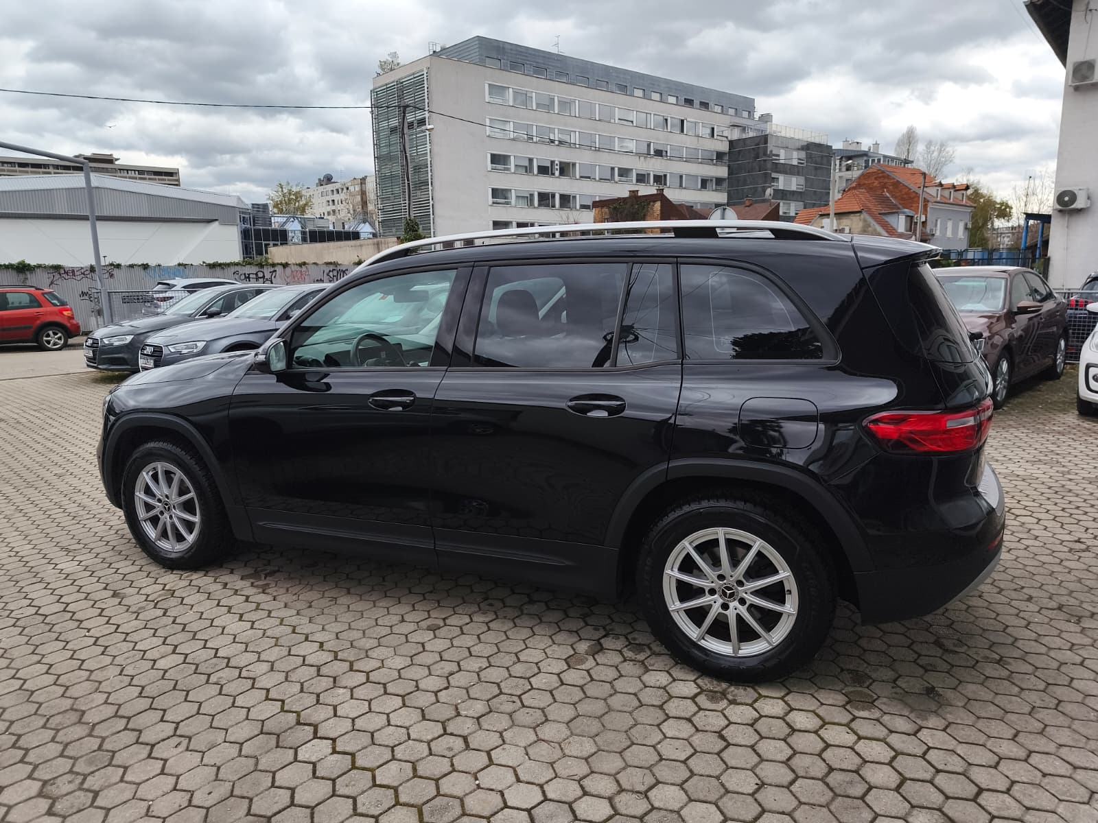 Mercedes-Benz GLB 180 d, AUTOMATIK, NAVIGACIJA, 4x GARANCIJE!!!, fotografija 7