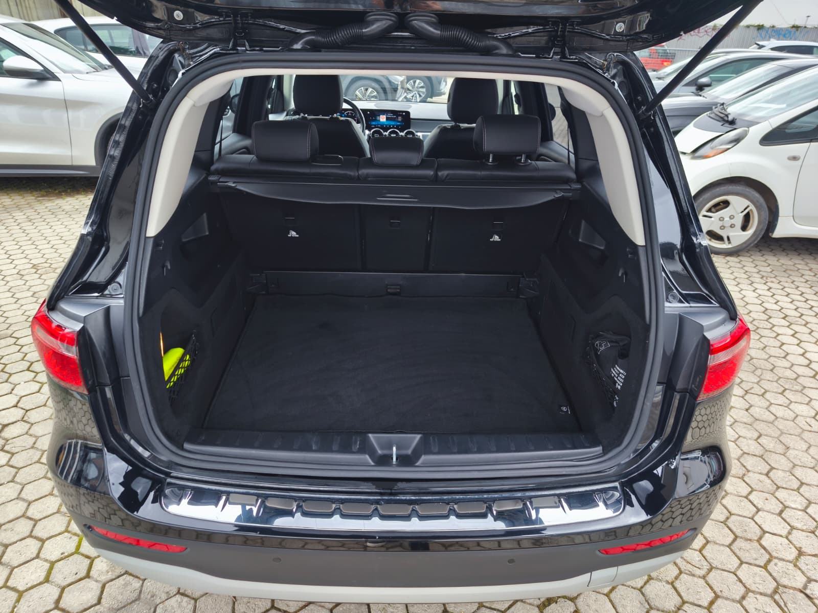 Mercedes-Benz GLB 180 d, AUTOMATIK, NAVIGACIJA, 4x GARANCIJE!!!, fotografija 11