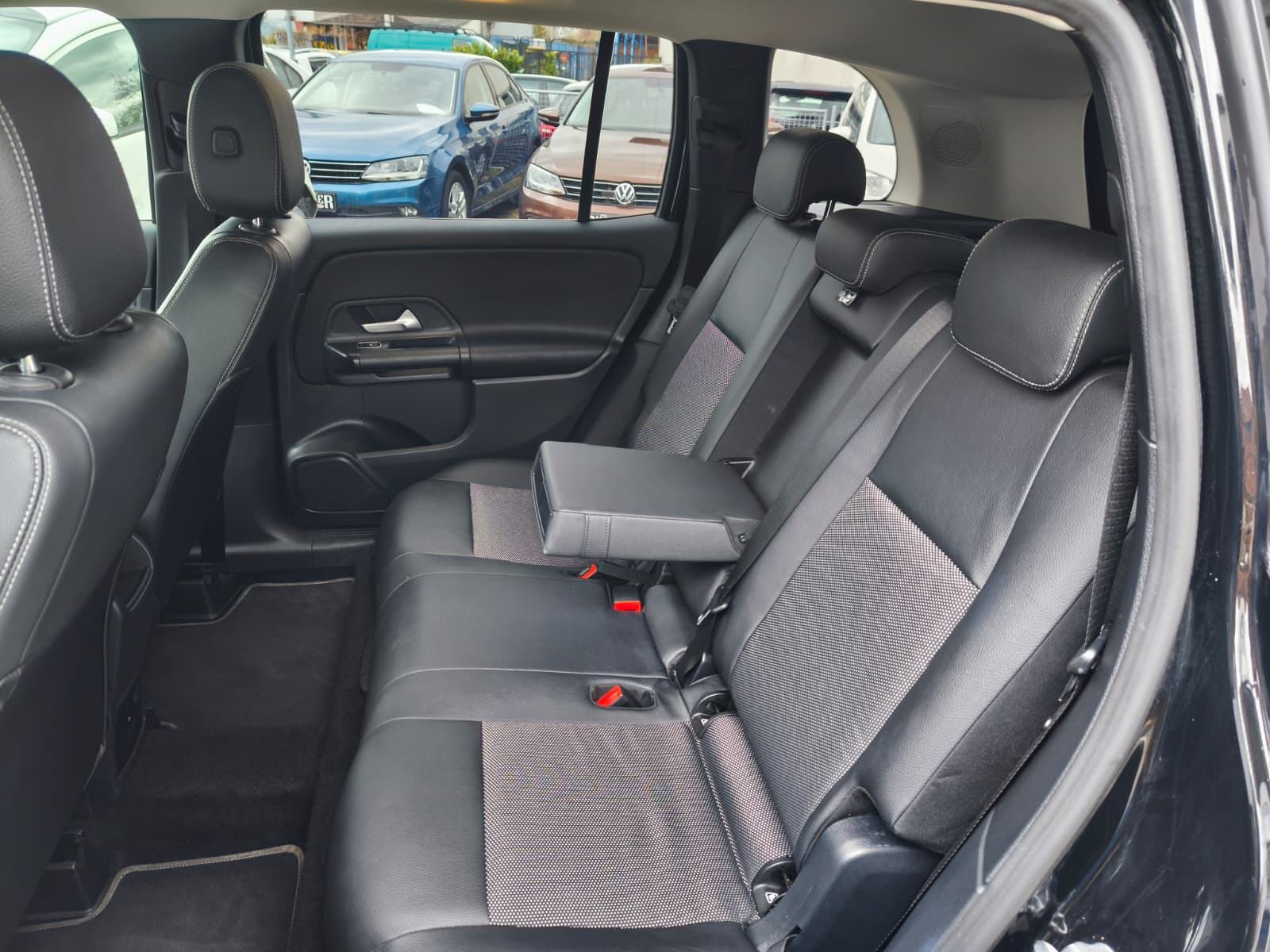 Mercedes-Benz GLB 180 d, AUTOMATIK, NAVIGACIJA, 4x GARANCIJE!!!, fotografija 15