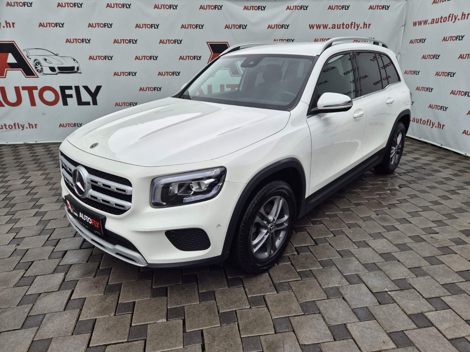 Mercedes-Benz GLB 180 D, Navigacija, Led, Tempomat, fotografija 9