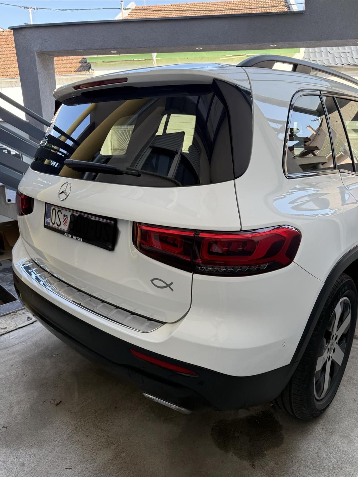 Mercedes-Benz GLB 2,0 D automatik, fotografija 6