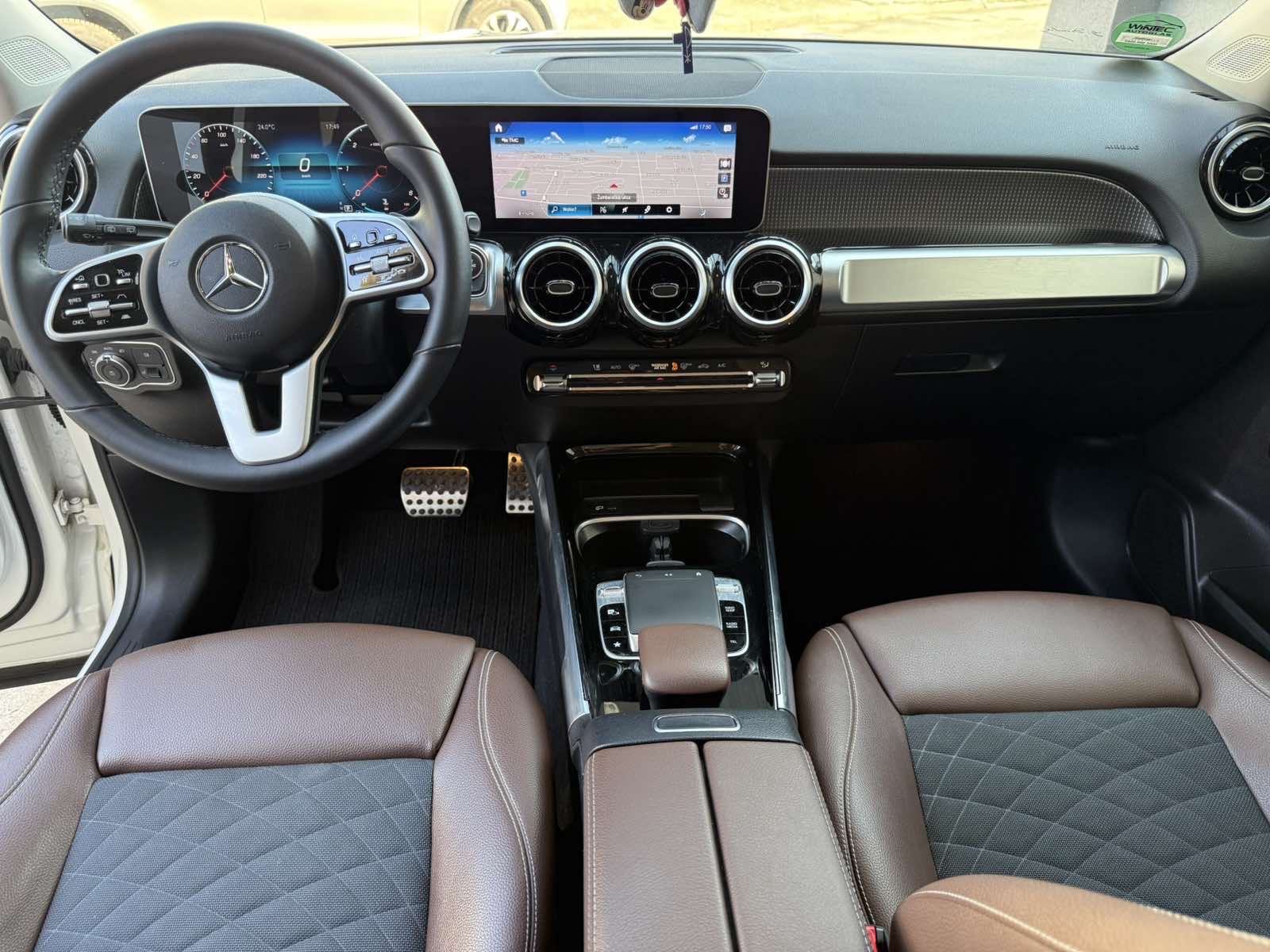 Mercedes-Benz GLB 2,0 D automatik, fotografija 9