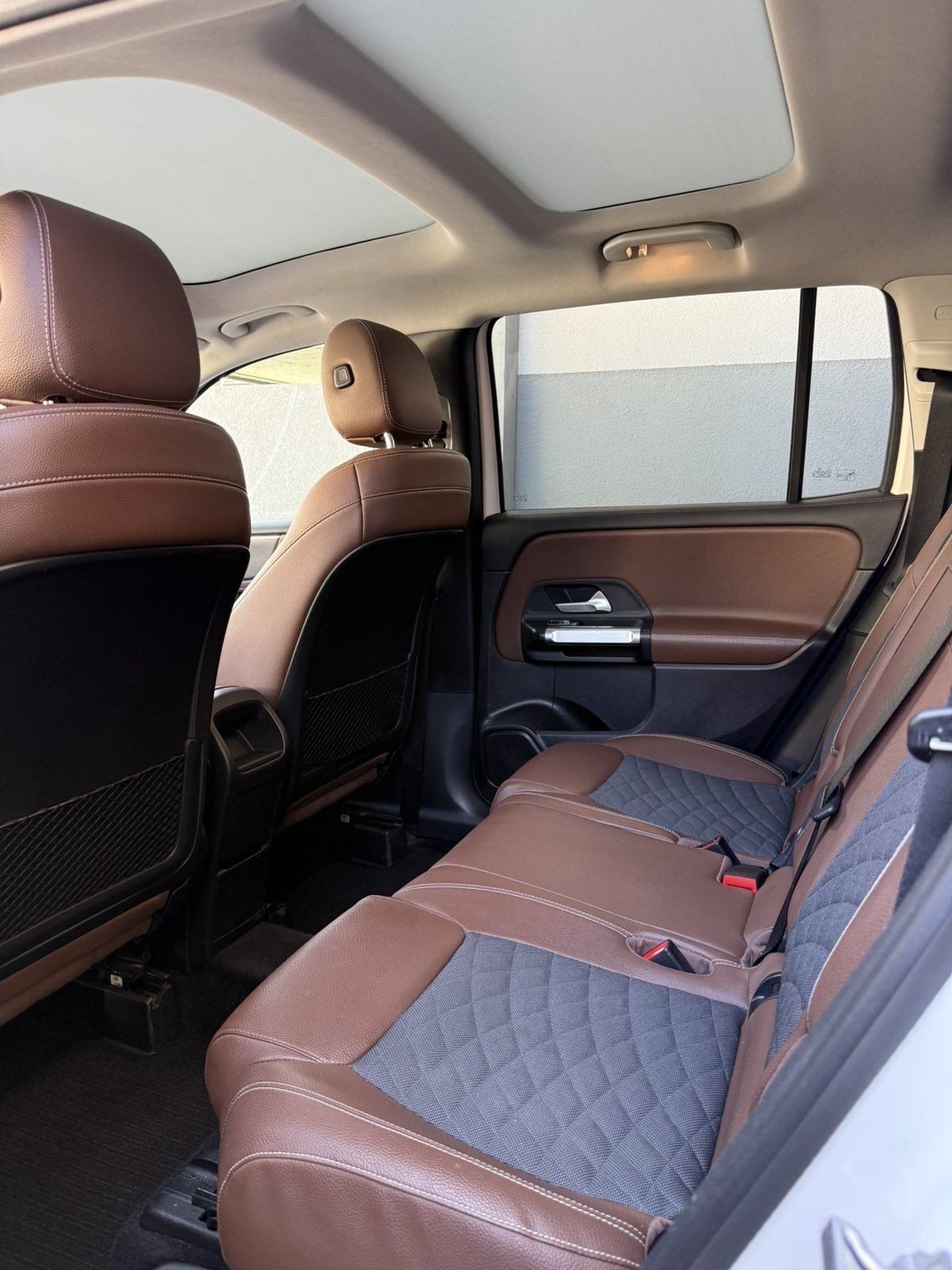 Mercedes-Benz GLB 2,0 D automatik, fotografija 10