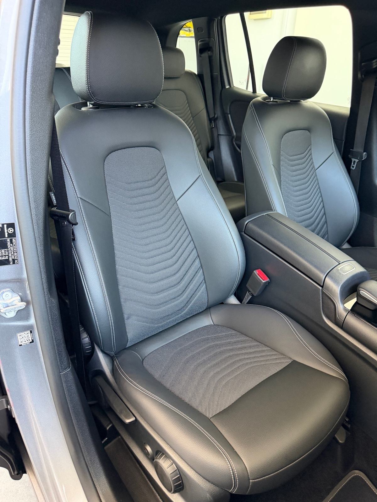 Mercedes-Benz GLB 2.0d, WIDESCREEN, JAMSTVO 24MJ, LEASING 0% UČEŠĆA, fotografija 13