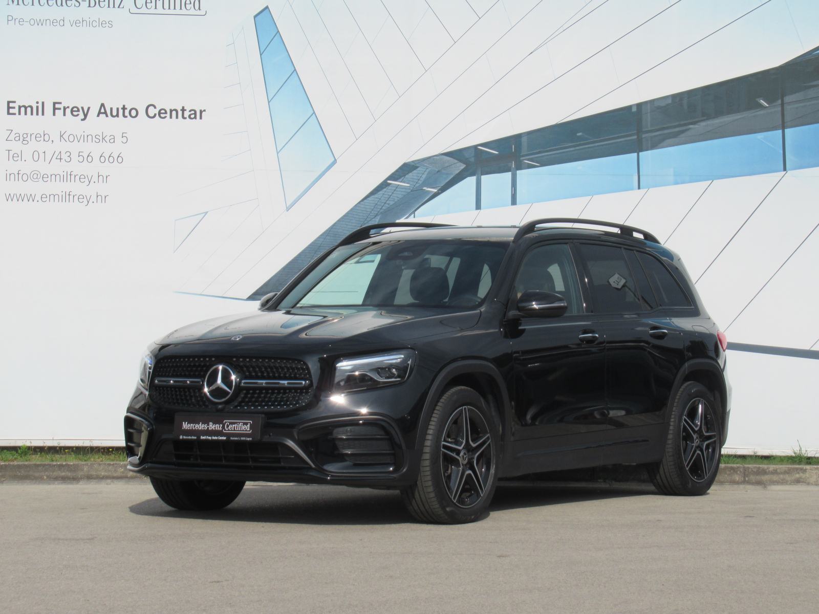 Mercedes-Benz GLB 200 d AMG Line, fotografija 3