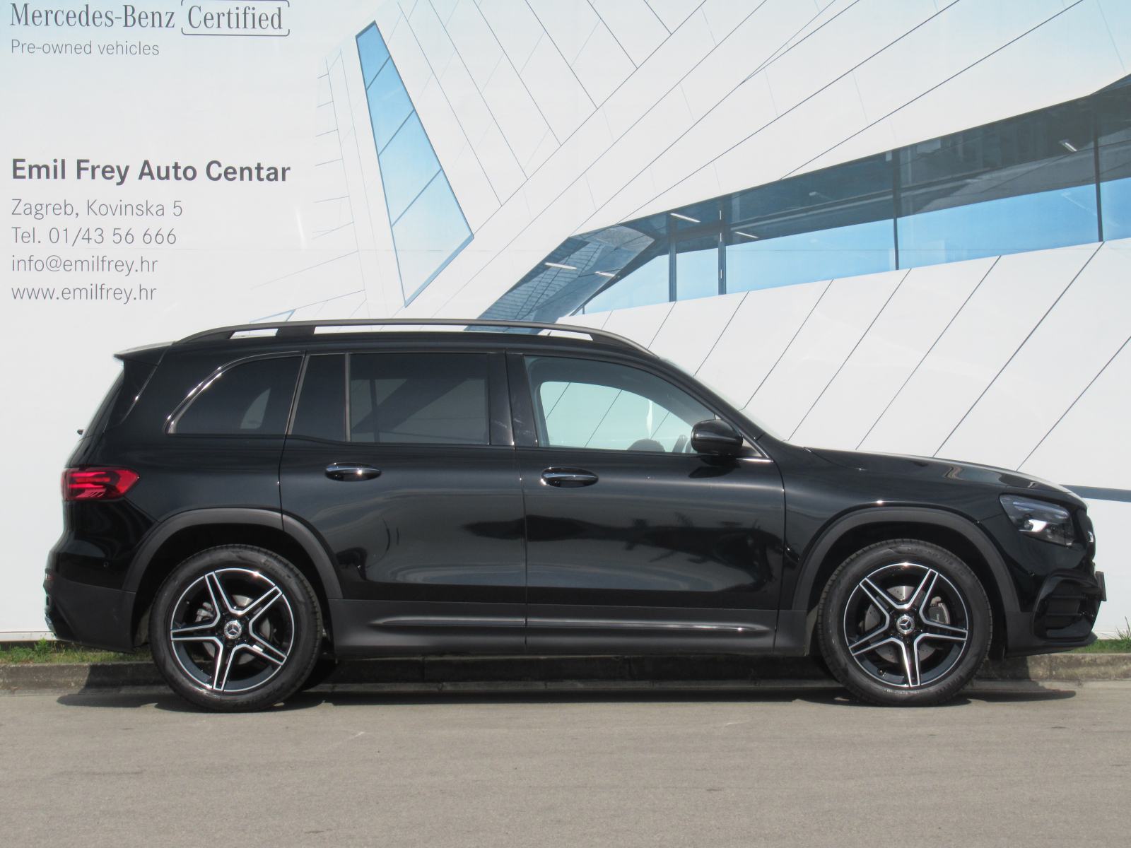 Mercedes-Benz GLB 200 d AMG Line, fotografija 5