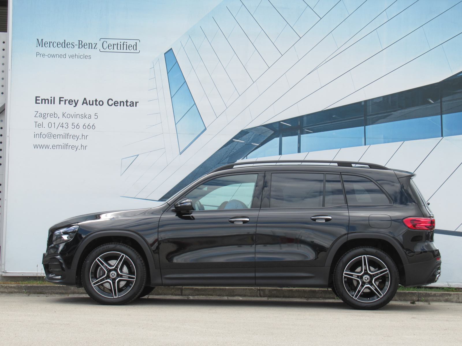 Mercedes-Benz GLB 200 d AMG Line, fotografija 2