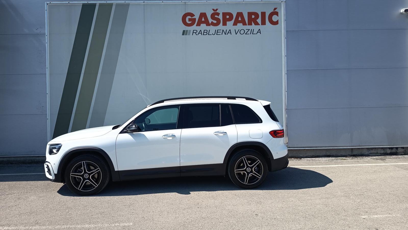 Mercedes-Benz GLB 200 D AMG Line, pogled izvana - slika 4