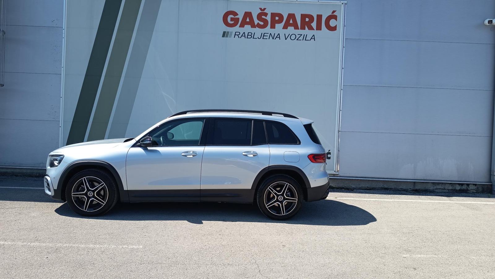 Mercedes-Benz GLB 200 D AMG Line, pogled izvana - slika 4