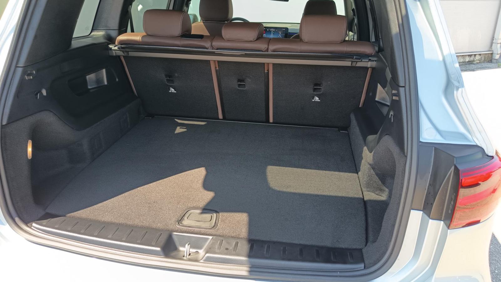 Mercedes-Benz GLB 200 D AMG Line, fotografija 13