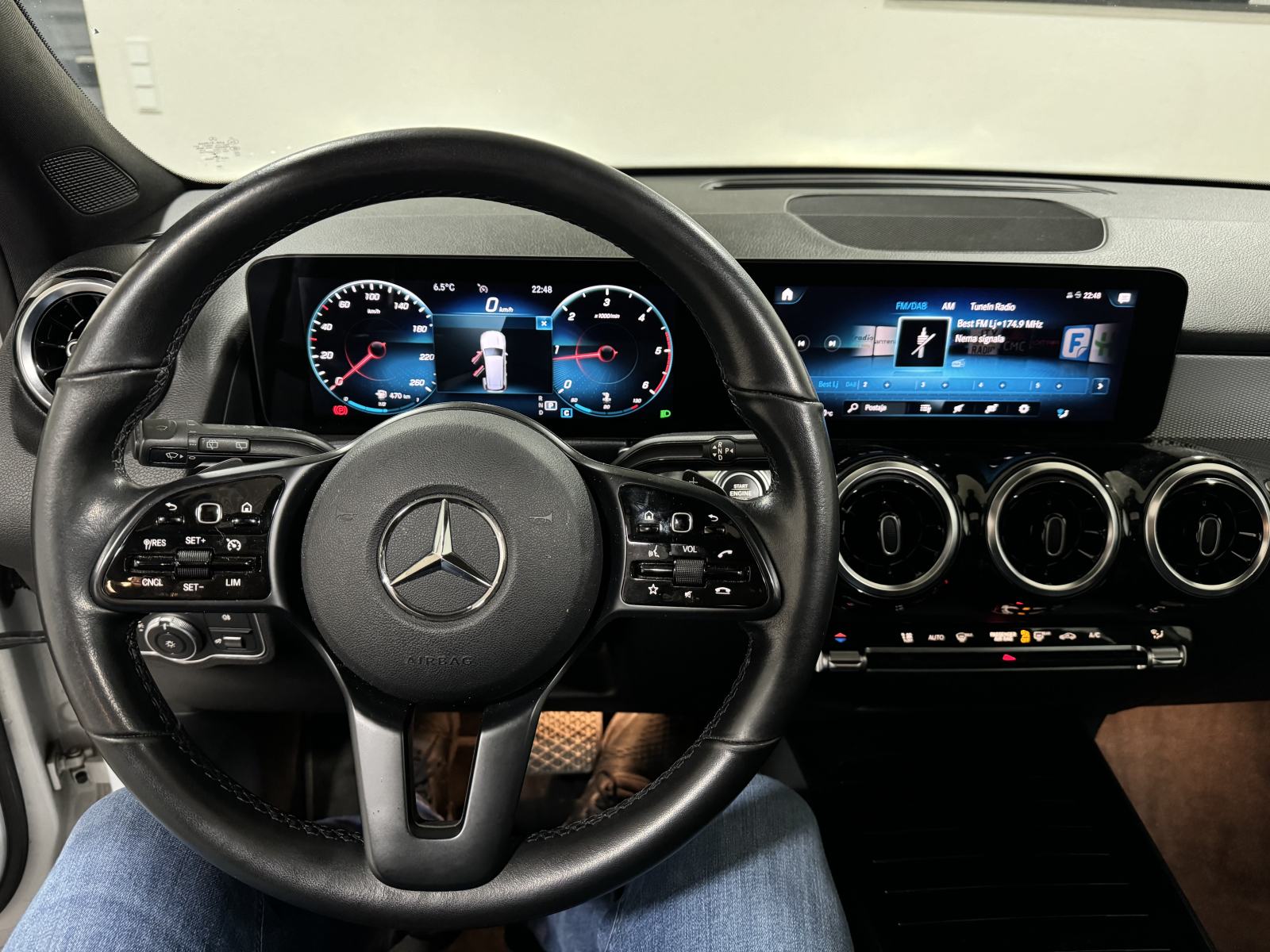 Mercedes-Benz GLB 200 D 2022. Godina, fotografija 7