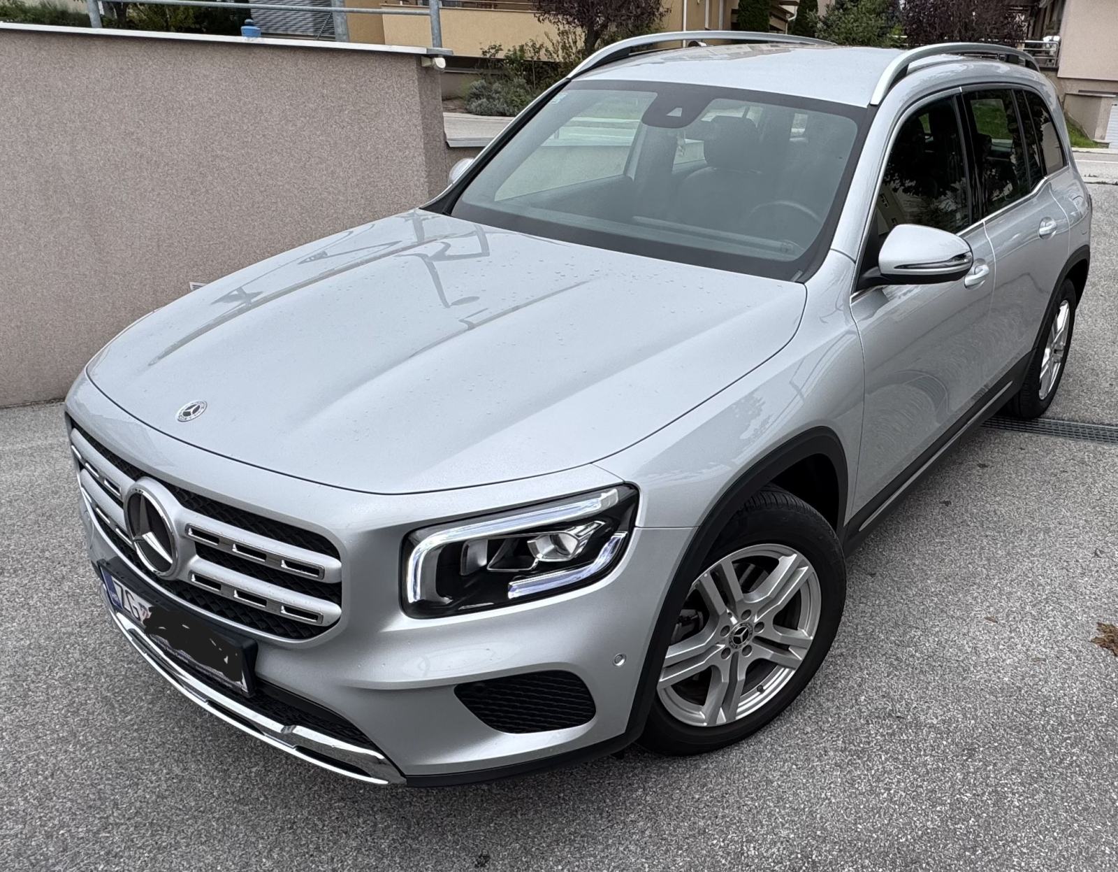 Mercedes-Benz GLB 200 D automatik, HR vozilo kupljen u Emil Frey, fotografija 3