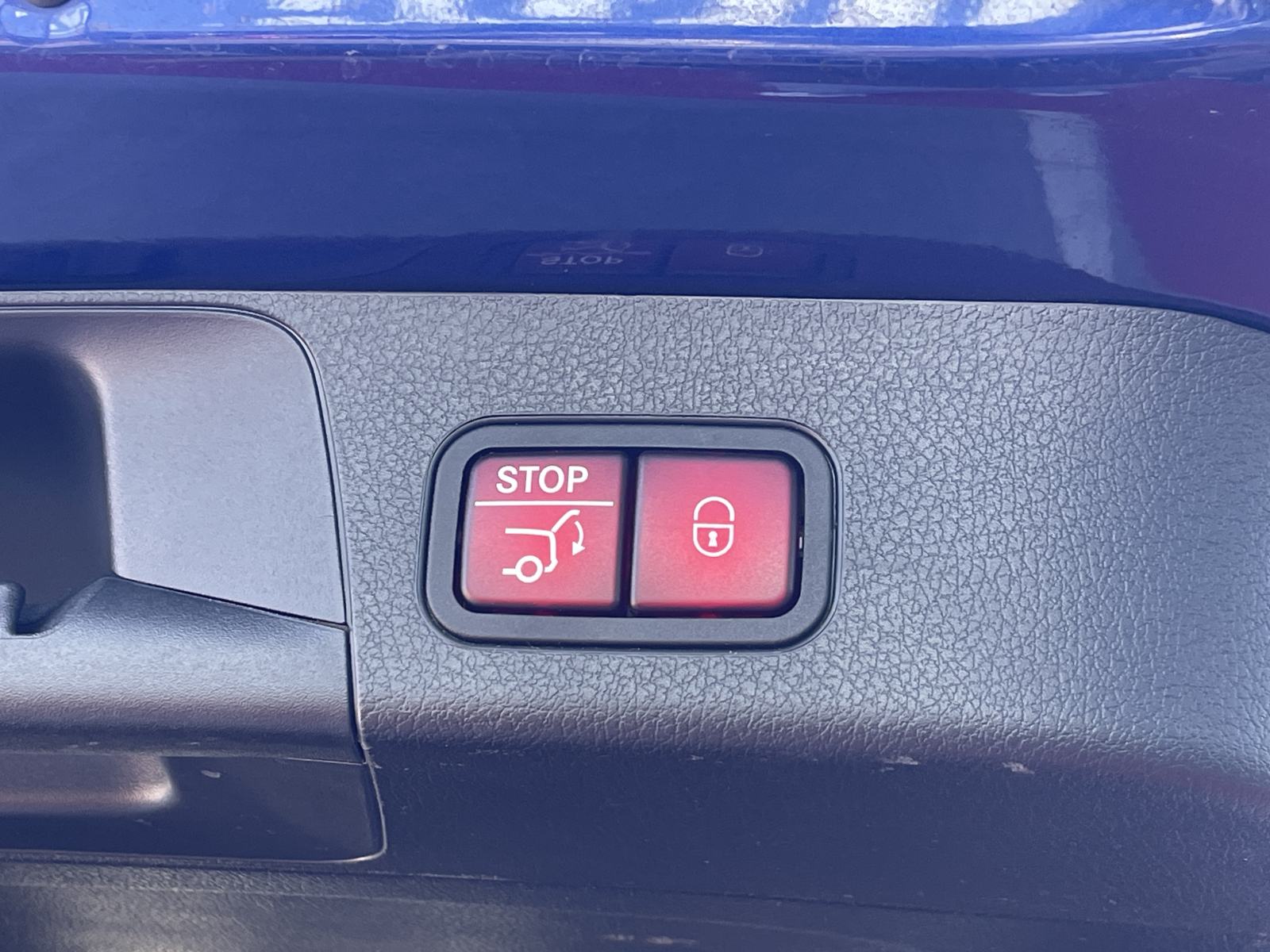 Mercedes-Benz GLB 200 D, fotografija 19