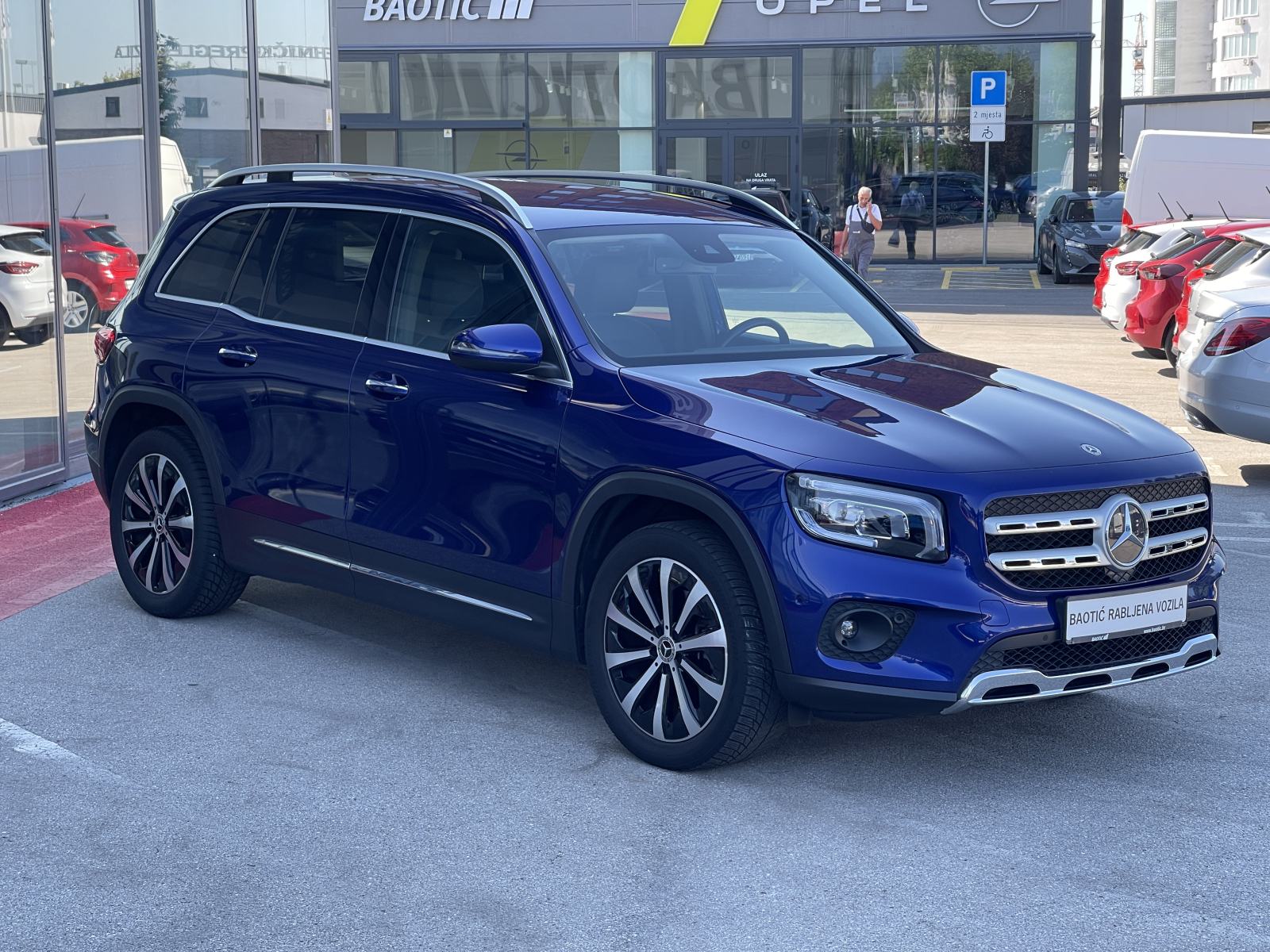 Mercedes-Benz GLB 200 D, fotografija 4