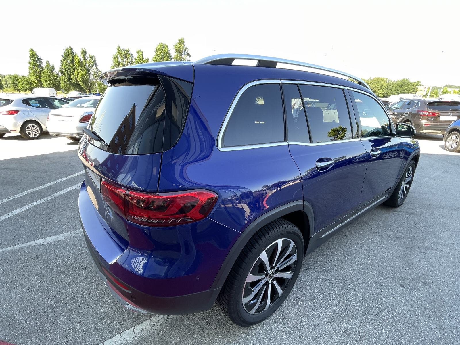 Mercedes-Benz GLB 200 D, fotografija 6